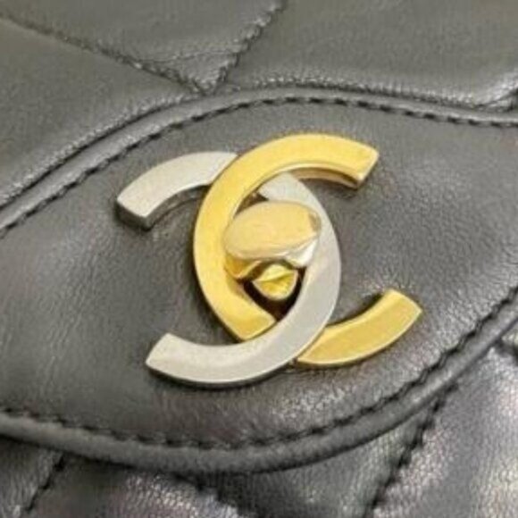 CHANEL CC Paris Limited Double Flap Bag Lambskin Matelasse Chain Black - Picture 7 of 14